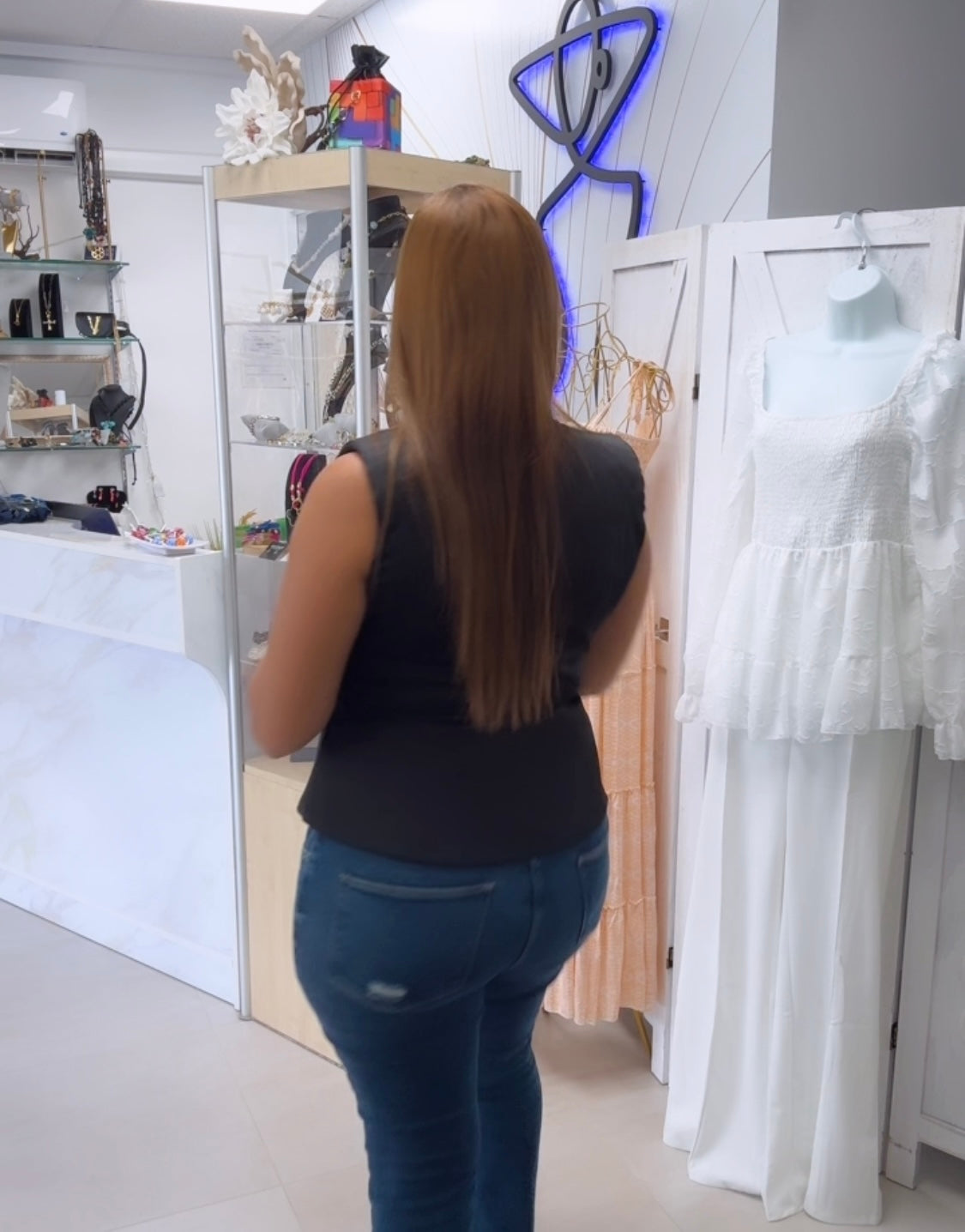 Vest Top Black - Ari Belle Estilos