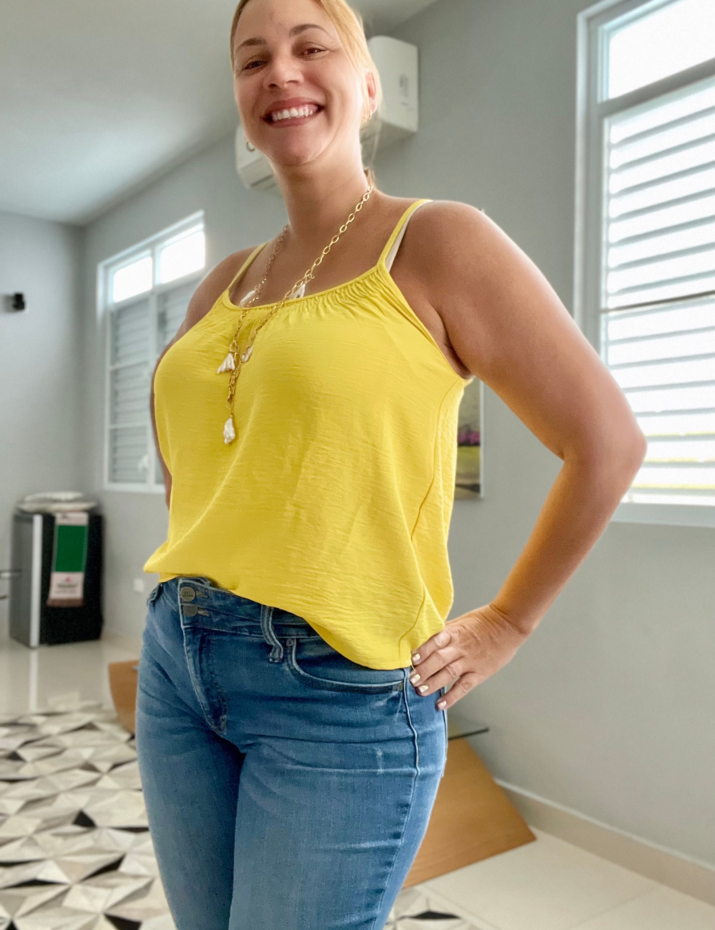 Basic Casual Tank - Ari Belle Estilos