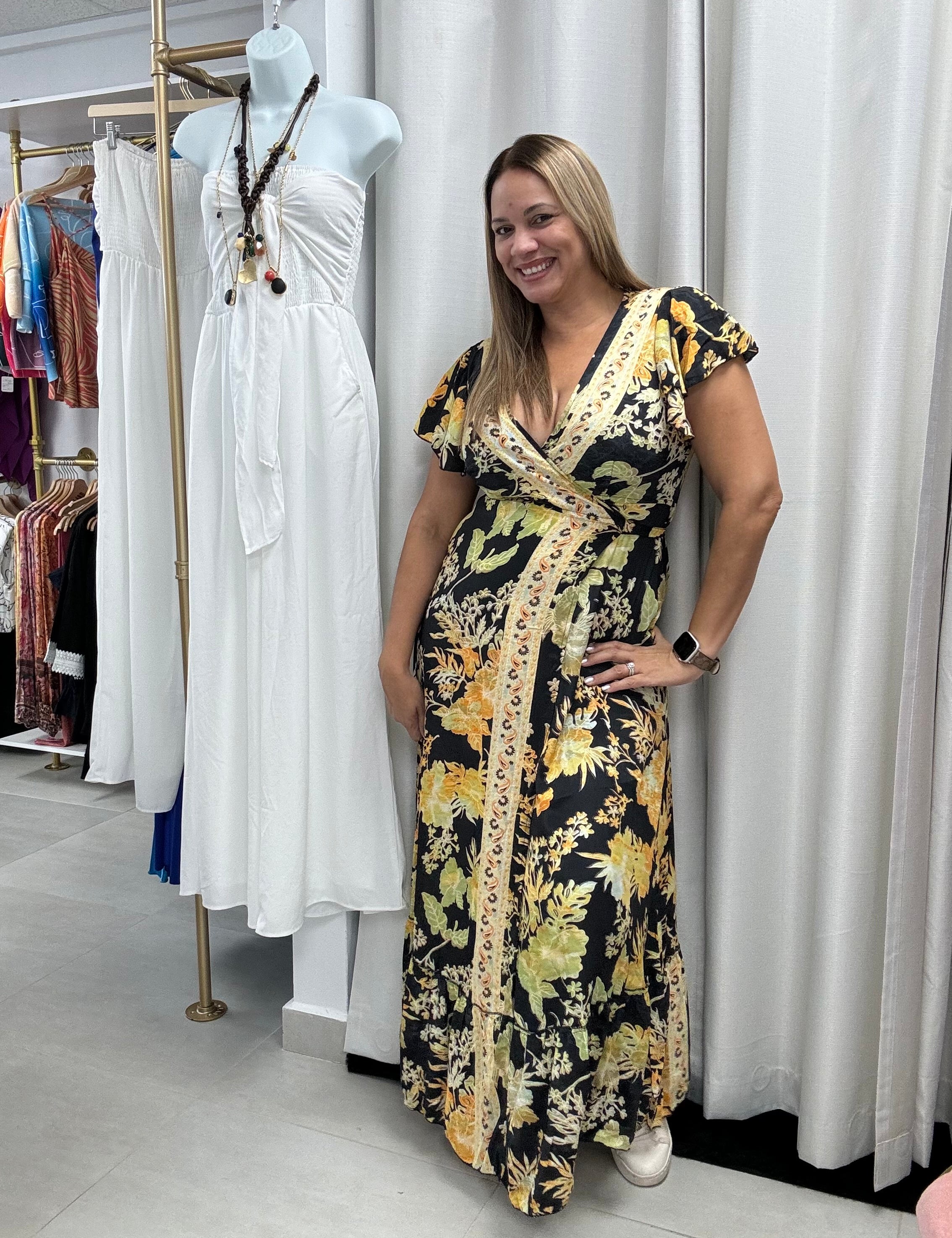 Garden wrap-around dress - Ari Belle Estilos