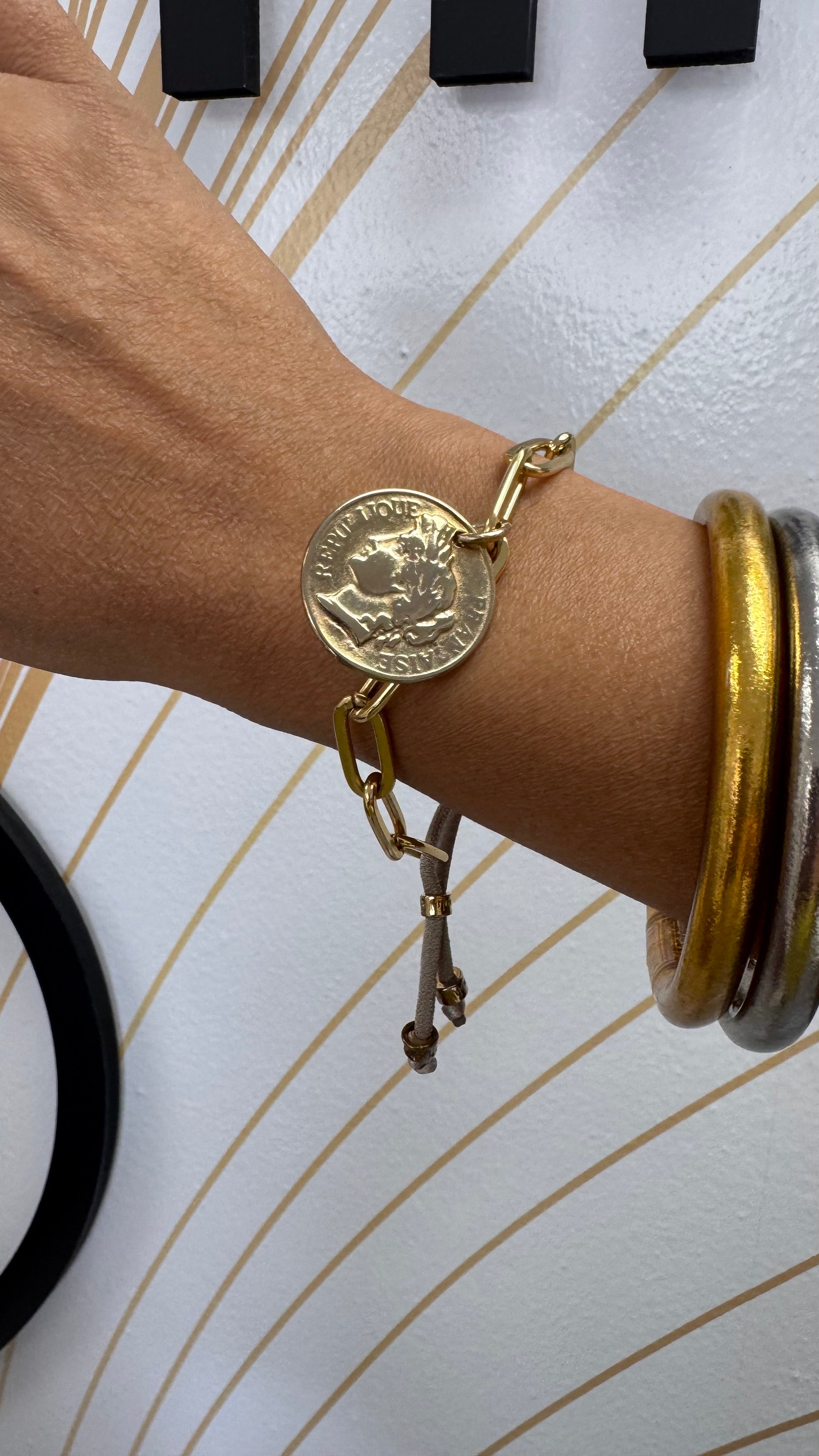 Single Coin bracelet