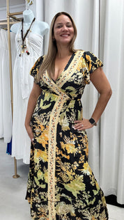 Garden wrap-around dress - Ari Belle Estilos