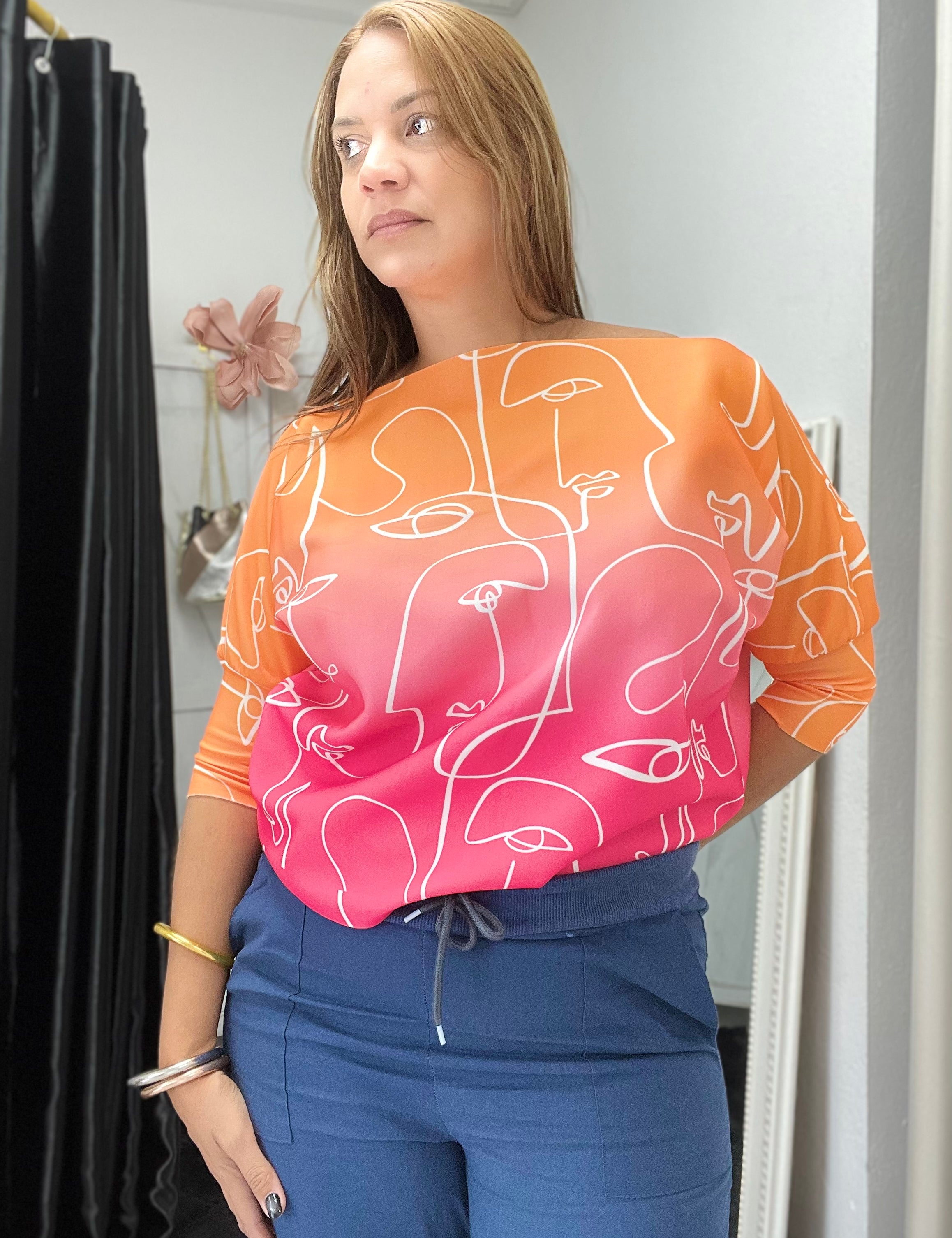 Miradas sublimada blouse - Ari Belle Estilos