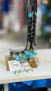 Turquesa Necklace Gold hearts - Ari Belle Estilos