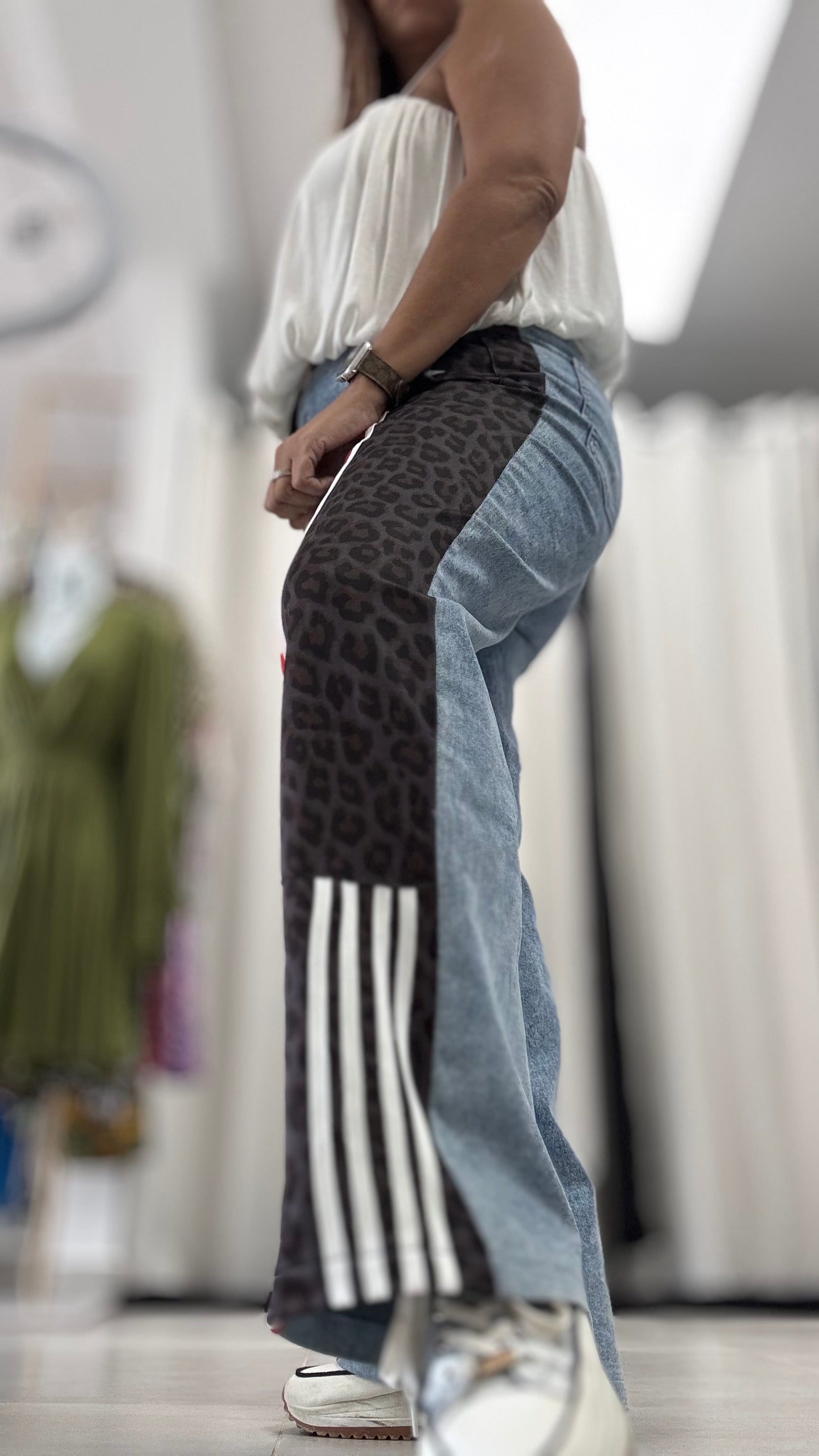 Leopard Brown Jean