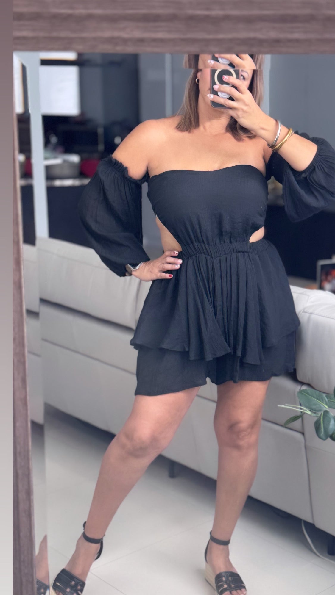Ann Black Romper - Ari Belle Estilos