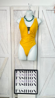Sunshine Swimsuit - Ari Belle Estilos