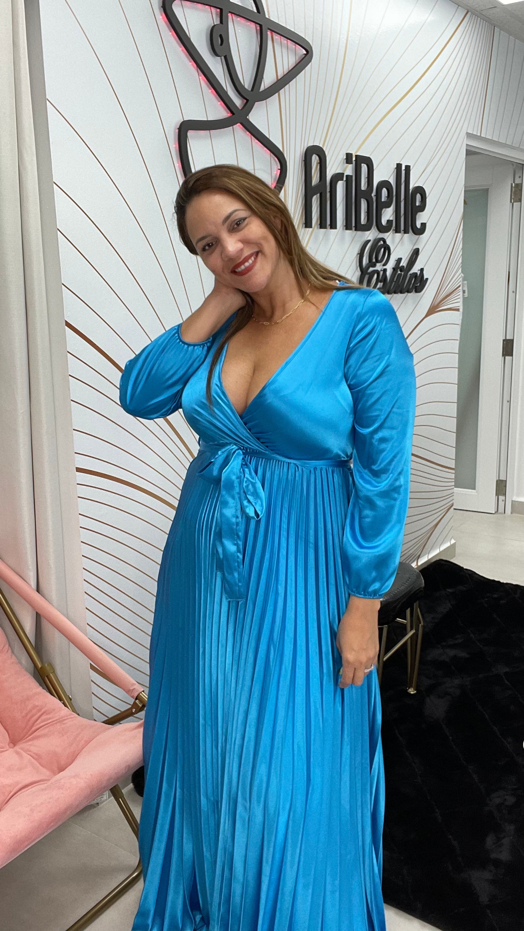 Turquoise Satin Dress - Ari Belle Estilos