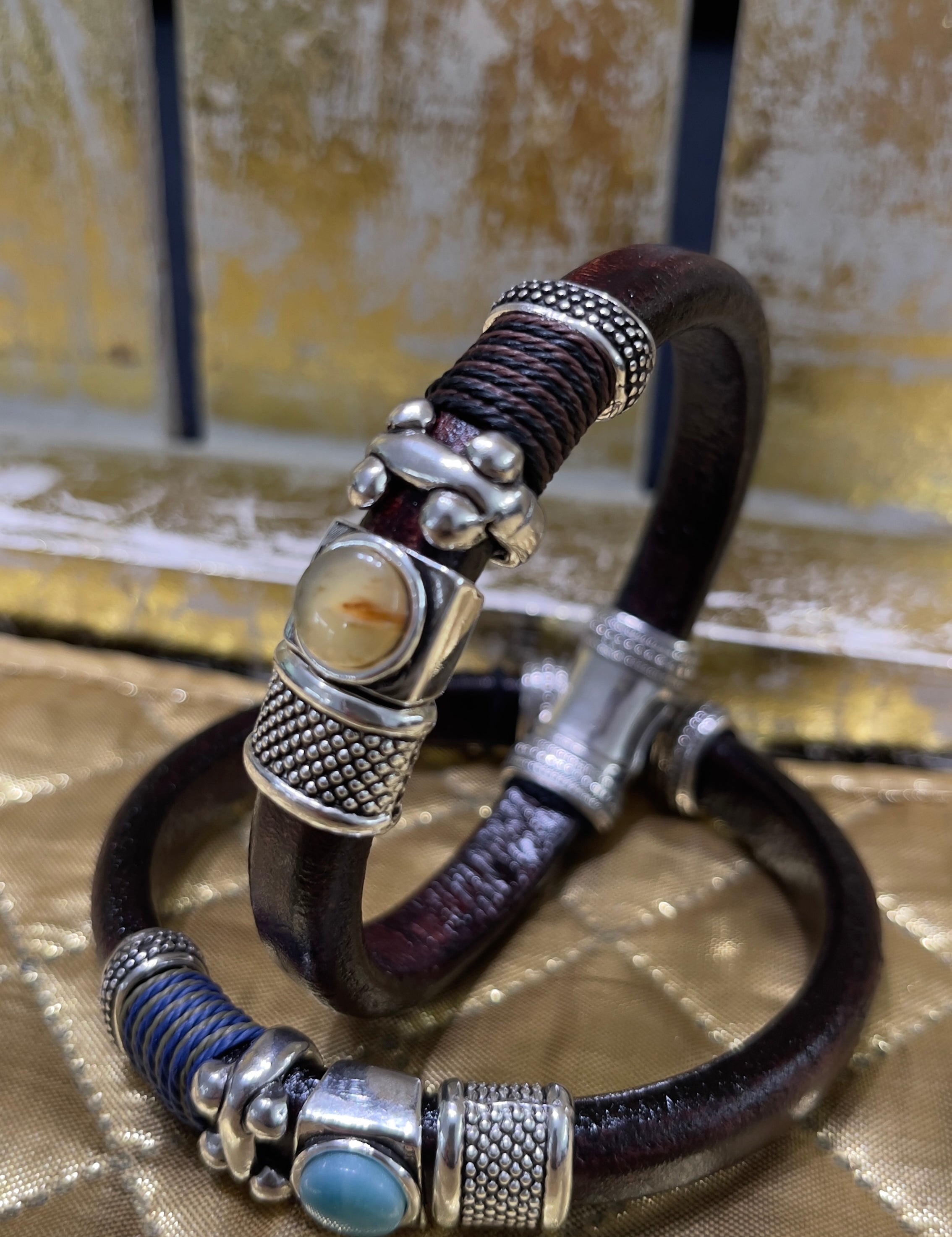 Urban style stone bracelet - Ari Belle Estilos