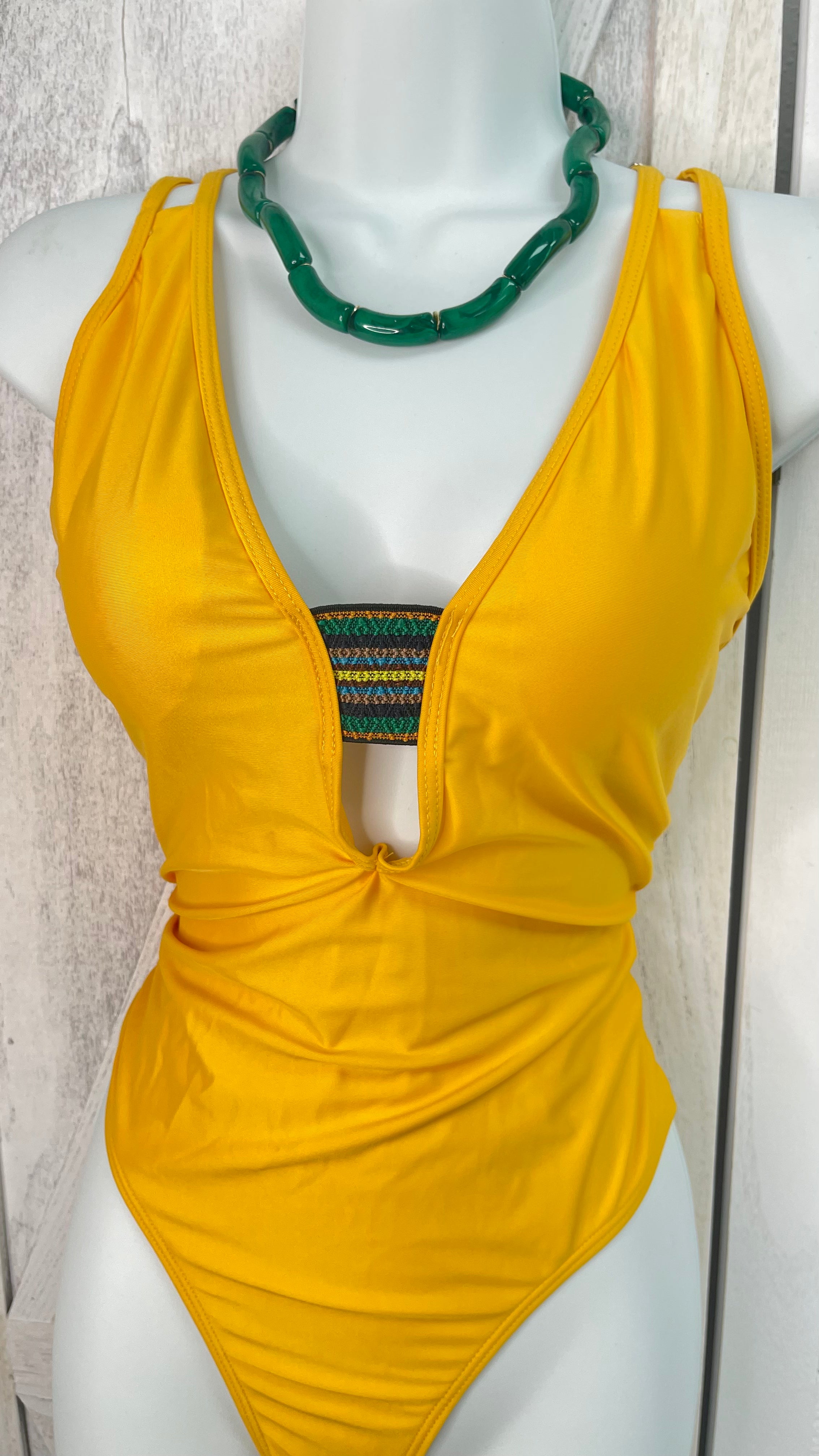 Sunshine Swimsuit - Ari Belle Estilos