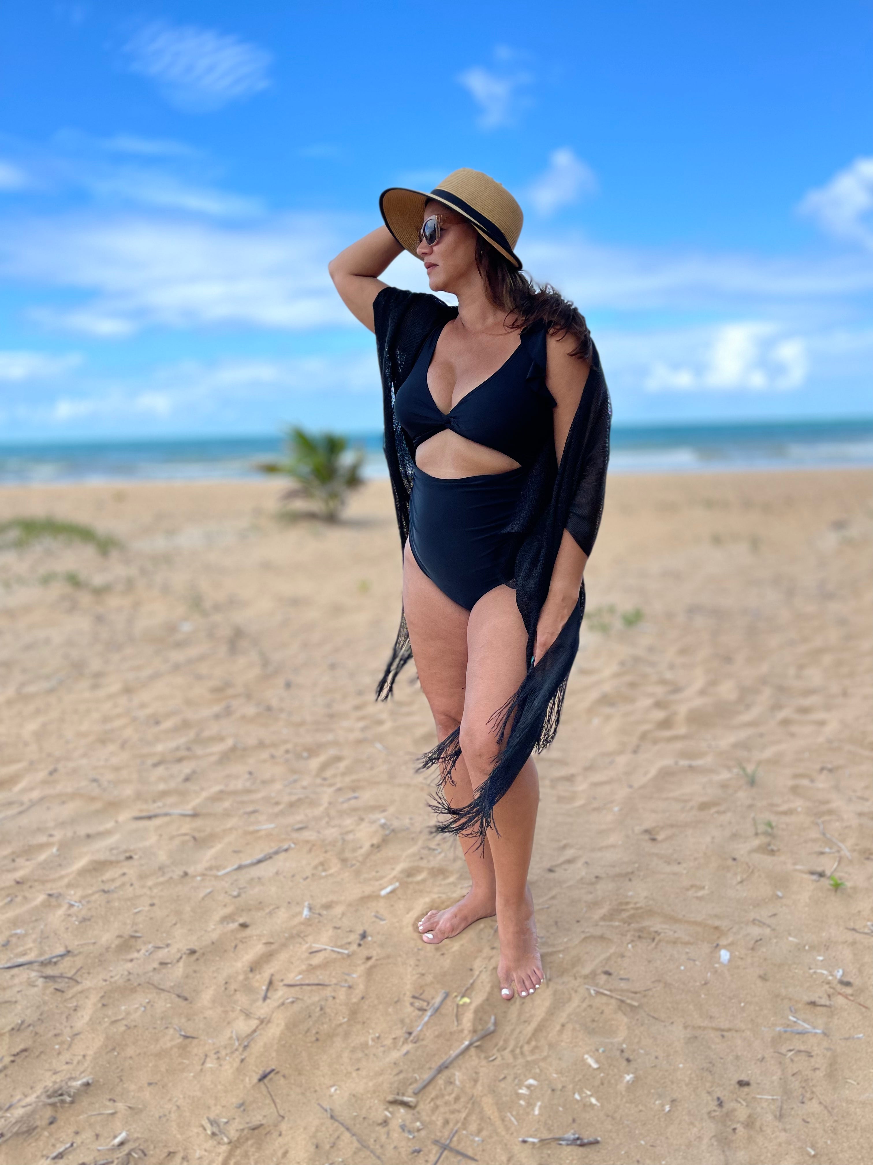 Emilie Cover UP - Ari Belle Estilos