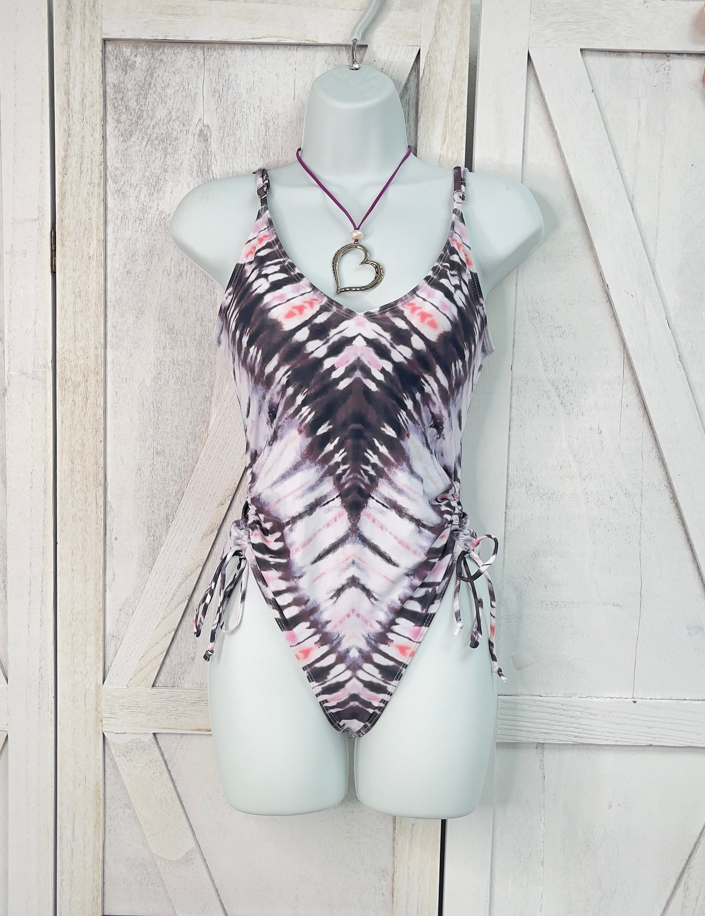 Purpura Swimsuit - Ari Belle Estilos