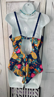 Tropical Swimsuit - Ari Belle Estilos