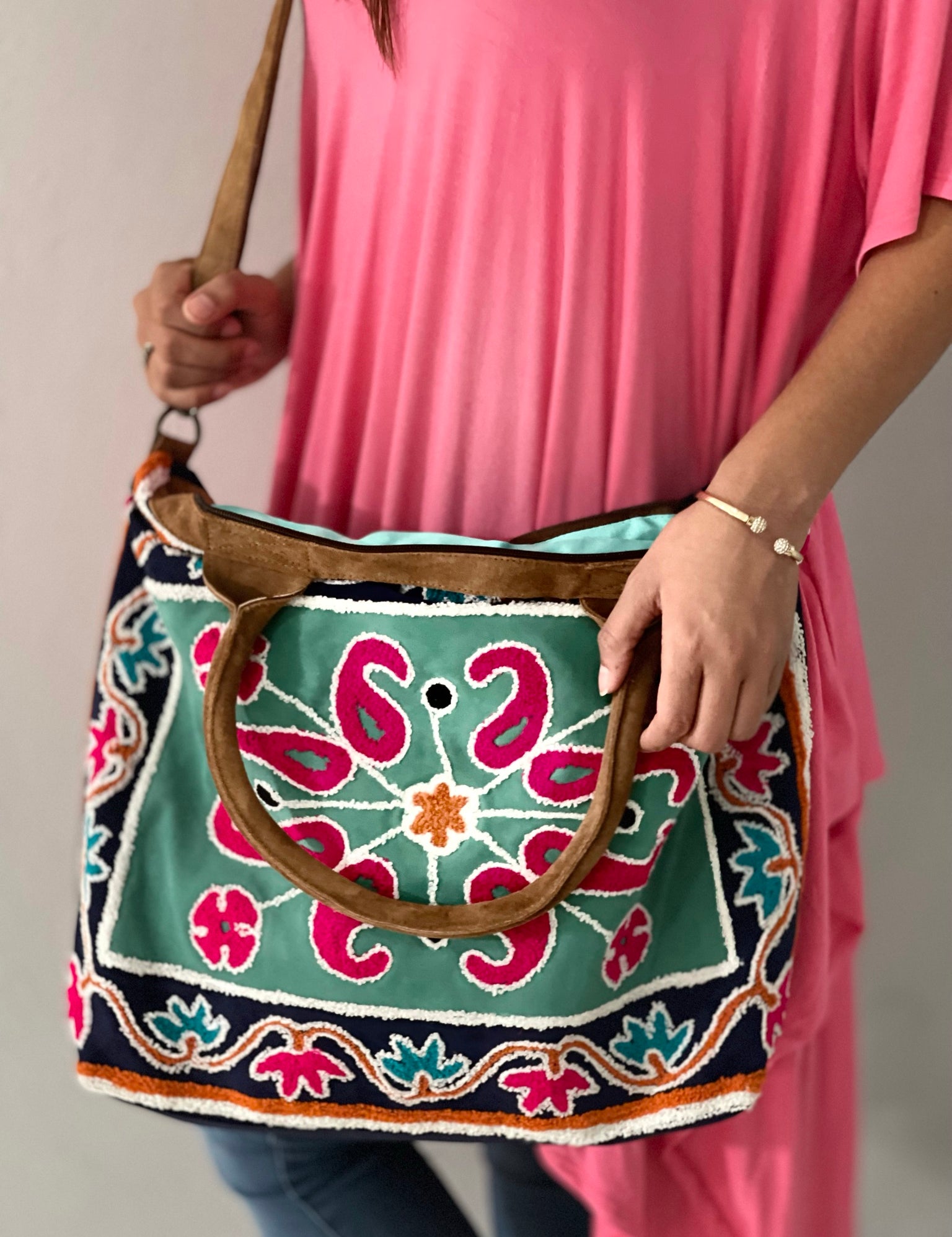 Moroccan Weekender - Ari Belle Estilos