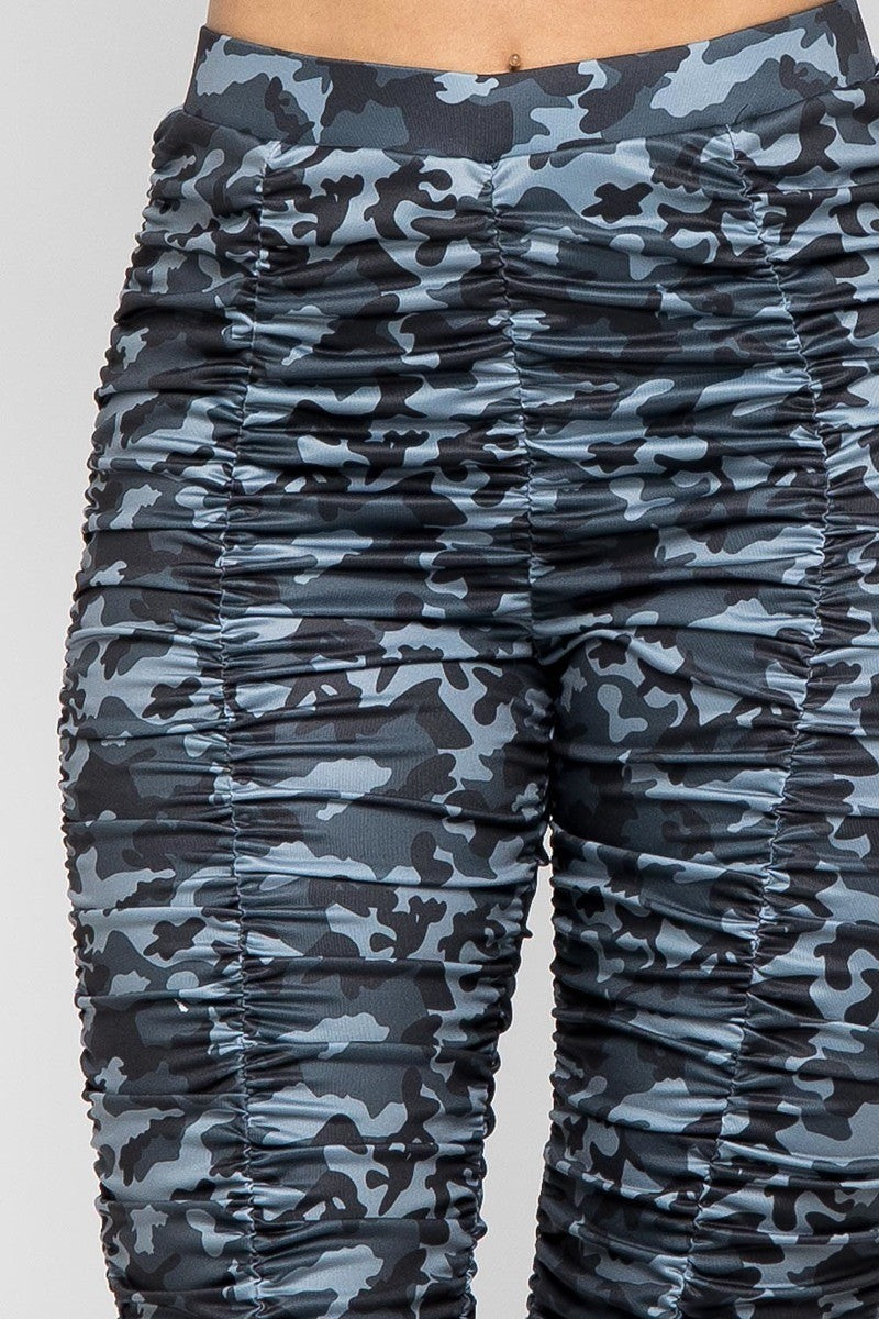 Camo Pants - Ari Belle Estilos