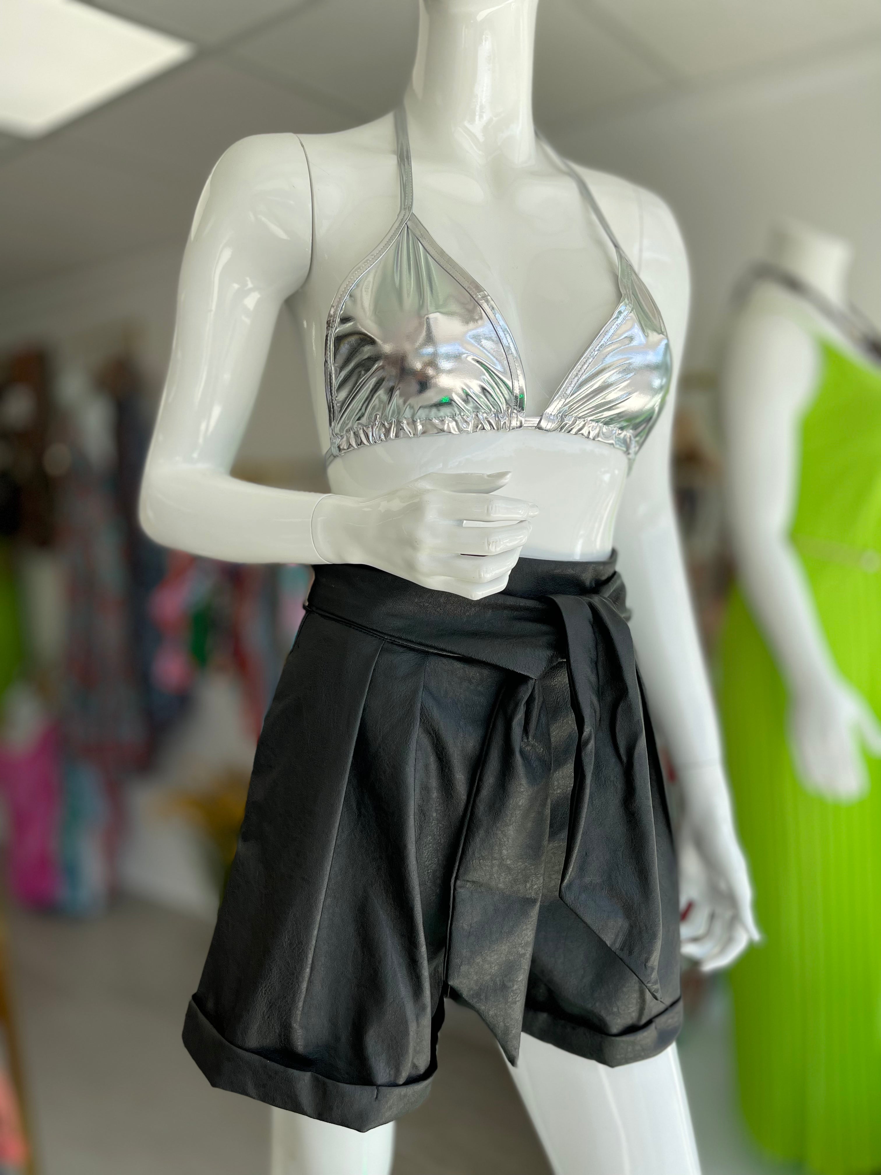 Fashion style Short - Ari Belle Estilos