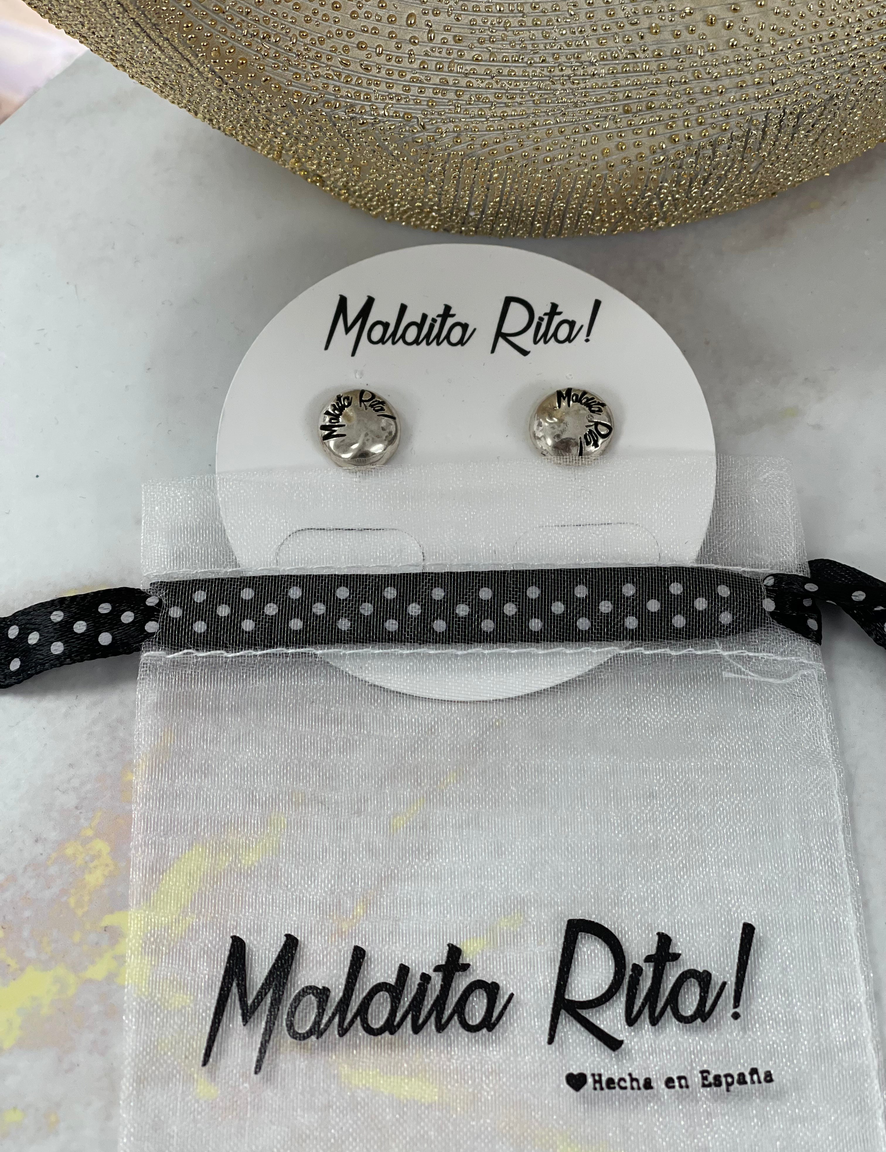 Basic earrings by Maldita Rita - Ari Belle Estilos