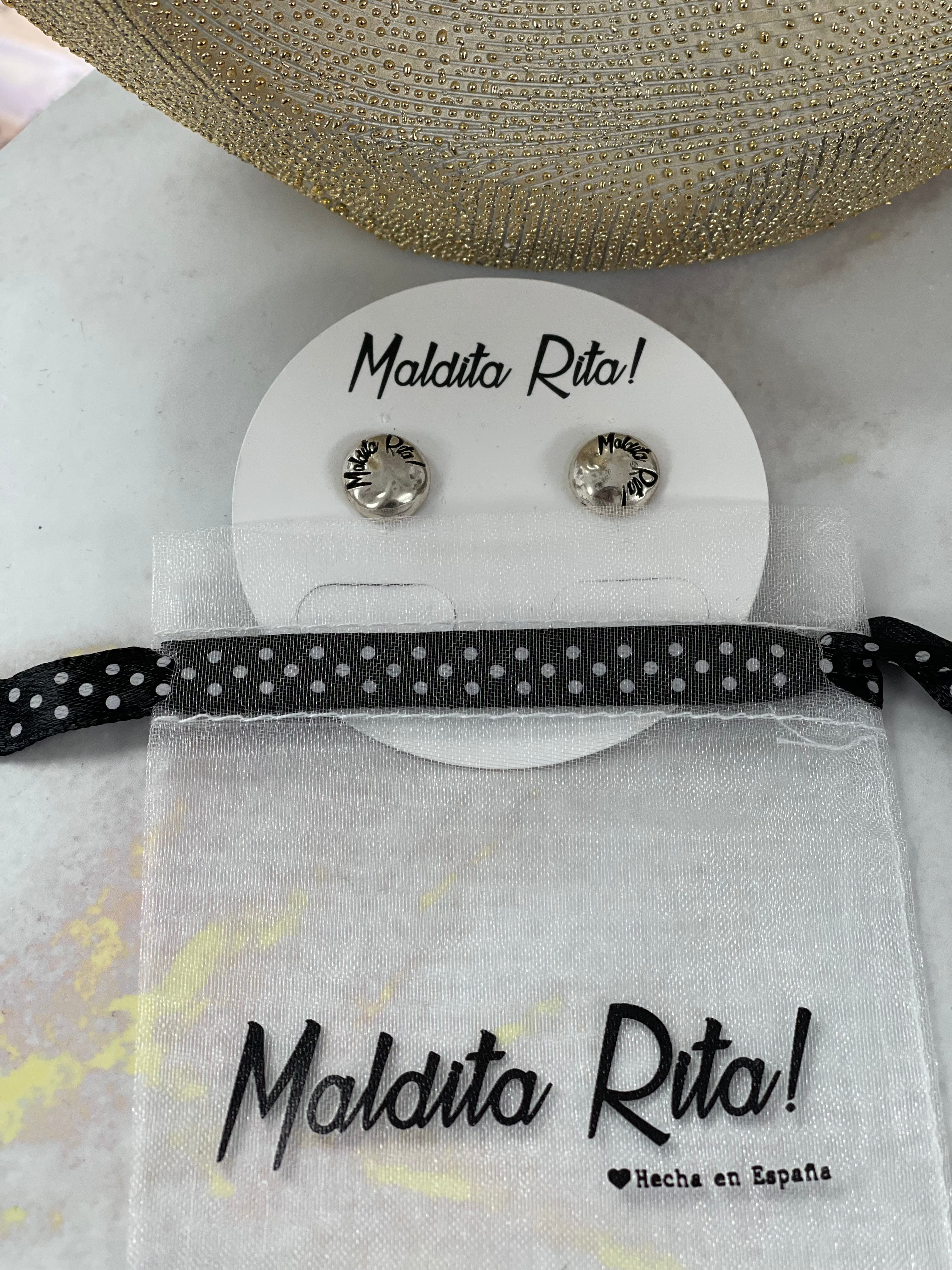 Basic earrings by Maldita Rita - Ari Belle Estilos